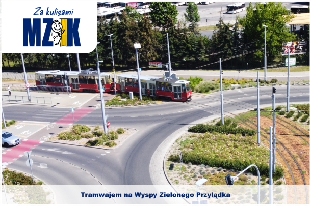 Znak graficzny Za kulisami MZK oraz zdjęcie tramwaju w trasie
