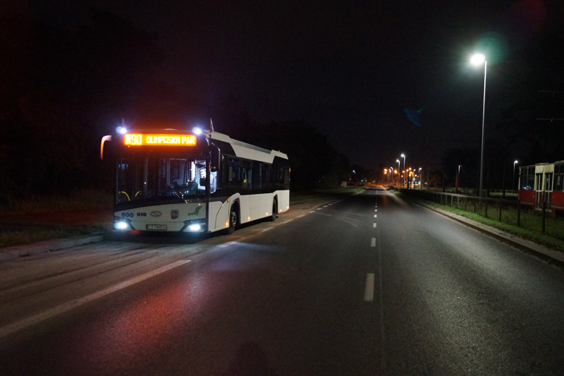 Autobus nocny